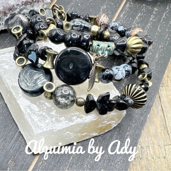 Statement goth brass onyx multi charm layered wrap bracelet - Picture 1 of 3